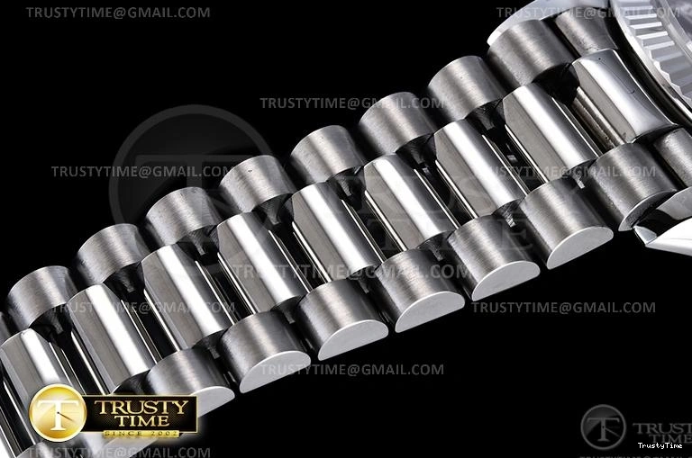 0411 ModernLook RDD0224B – DayDate 36mm 747